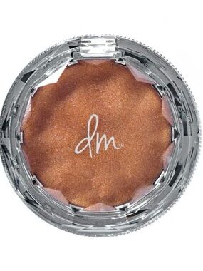 New in Box Danessa Myricks Dew Wet Balm Highlighting Face & Body Balm- Hot Water